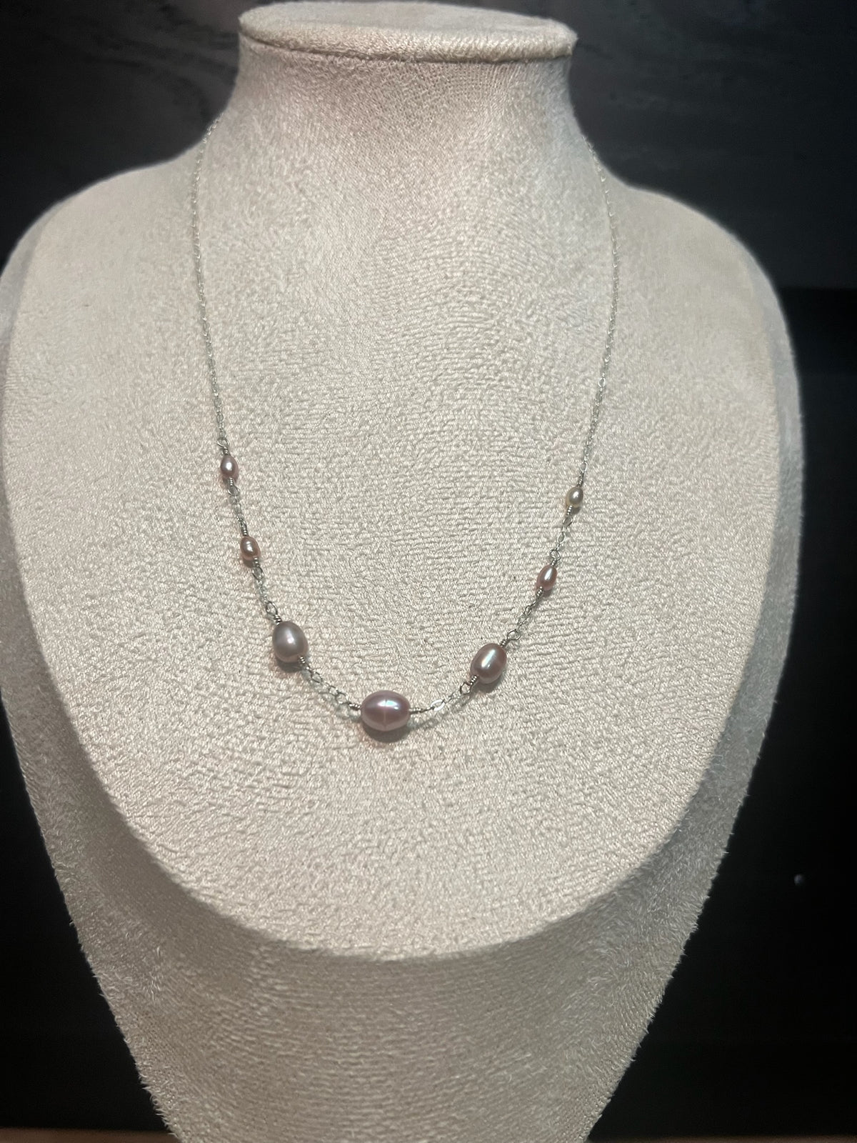 “Veronica Necklace”. Minimalist Freshwater Pearl Sterling Silver Necklace. Rose freshwater pearl and sterling silver chain.